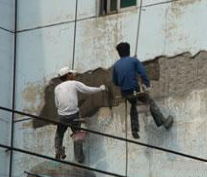 防墜器助力舊小區外墻修補工作